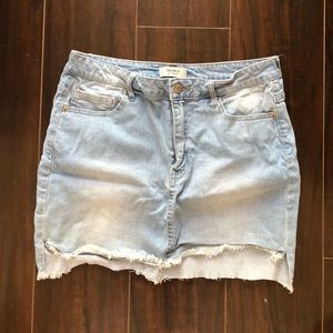 Forever 21 light wash skirt